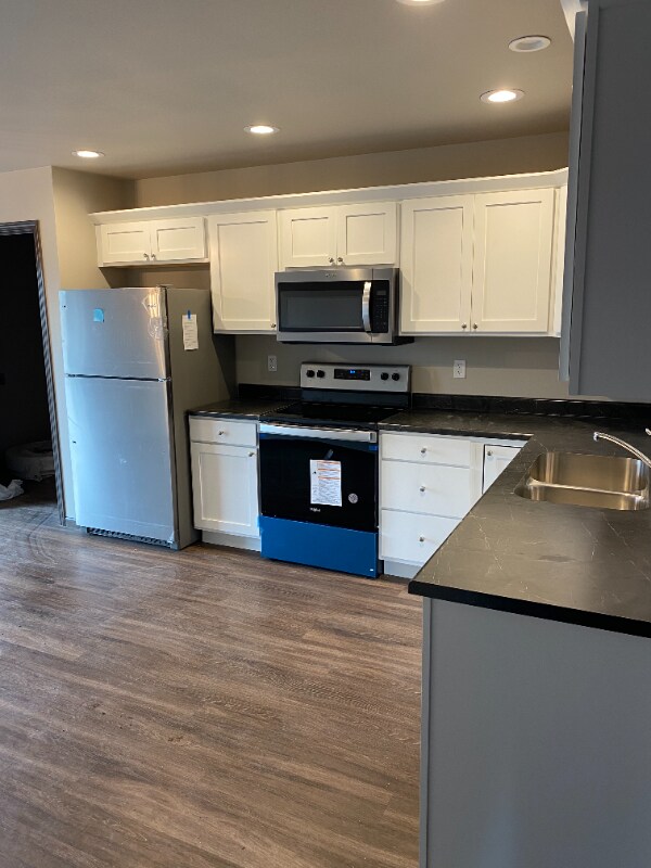 Foto del edificio - 4532 W Graceland Pl