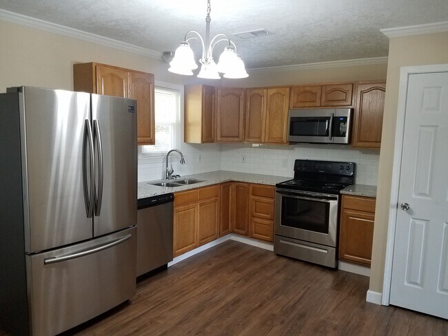 Fotografía del edificio - 157 Davis Ln