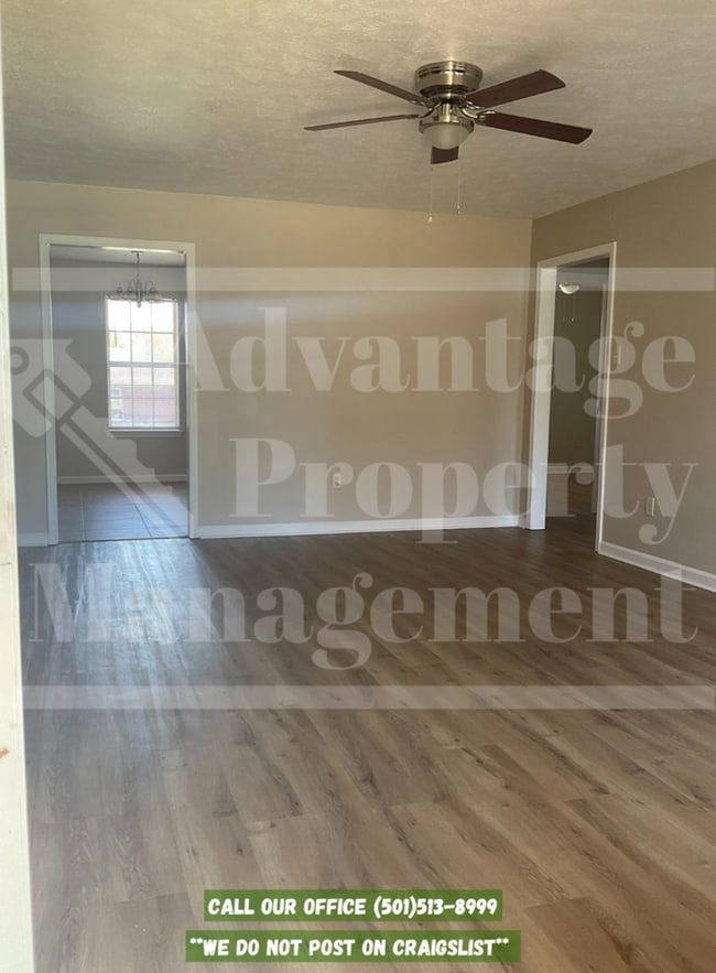 Foto del edificio - 910 Brownstone Dr