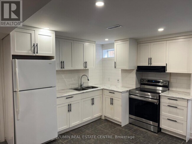 Building Photo - 1150 Lambton Dr