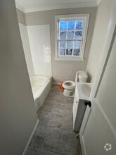 Building Photo - 4886 Woodmont Dr