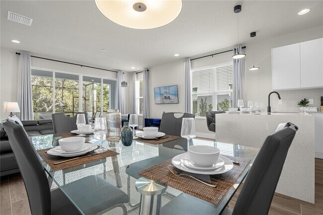 Foto del edificio - 1413 Serendipity Ln