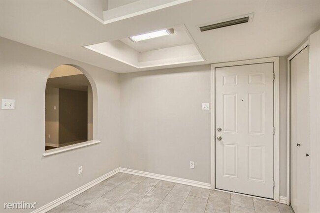 Foto del edificio - 3 br, 2 bath House - 333 Clearfield Drive ...