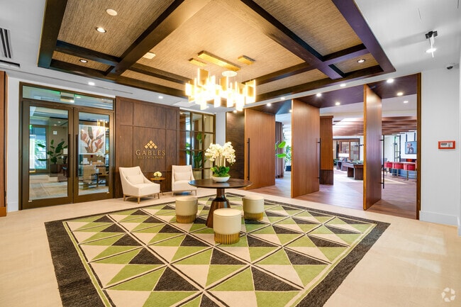 Vestíbulo - Gables Baldwin Park