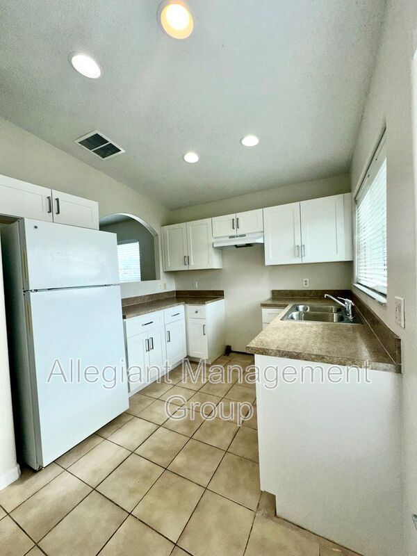 Building Photo - 2850 Osprey Cove Pl