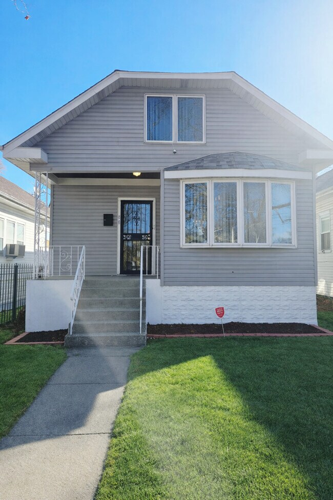 Foto del edificio - 12051 S Yale Ave