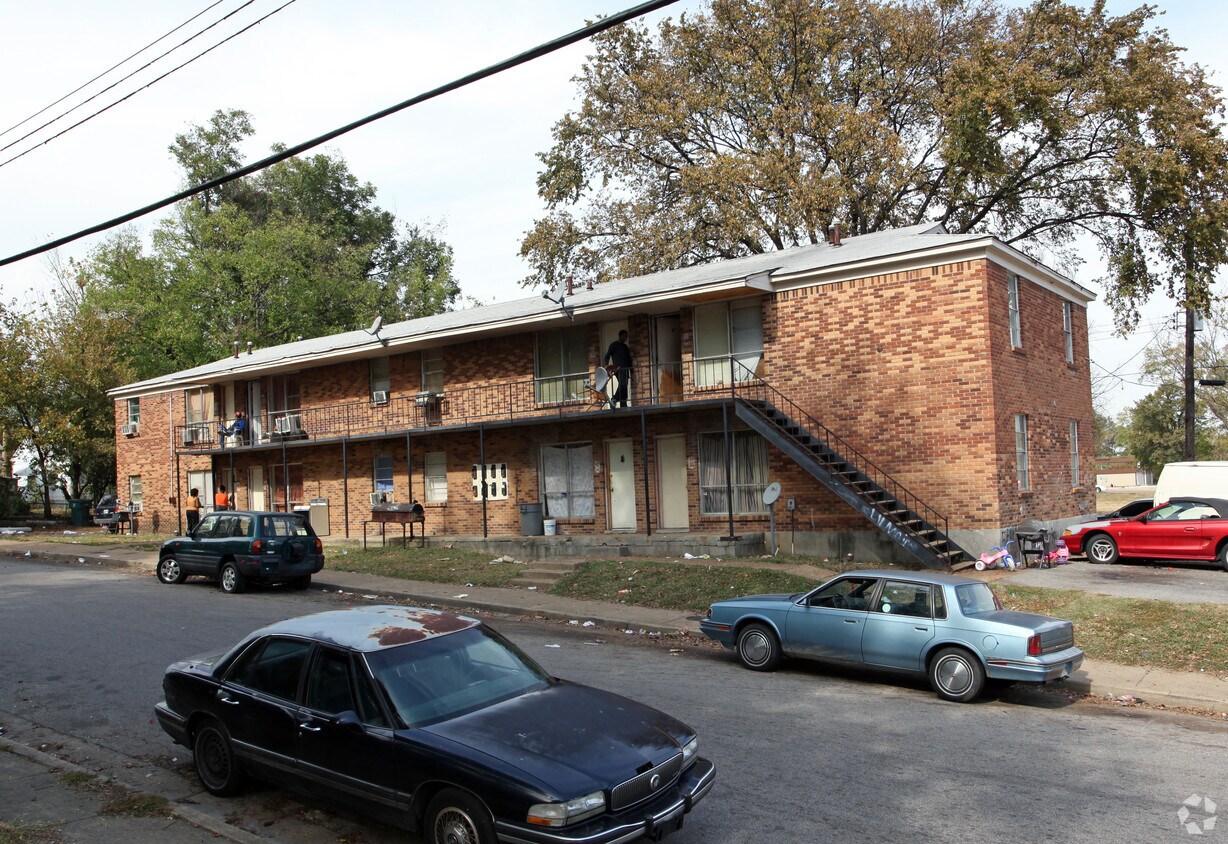 Building Photo - 2980 Princeton Ave