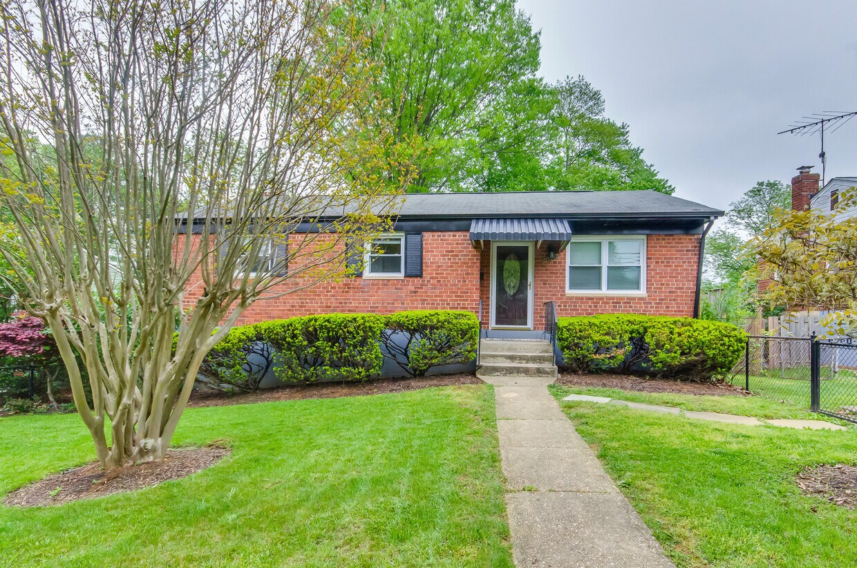 Photo - 11705 Ashley Drive