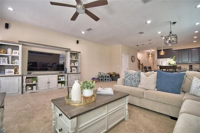 Building Photo - 7401 Leighside Dr