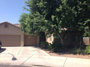Building Photo - 9811 E Naranja Ave