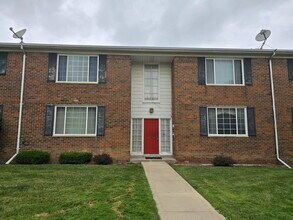 Building Photo - 25348 Shiawassee Cir