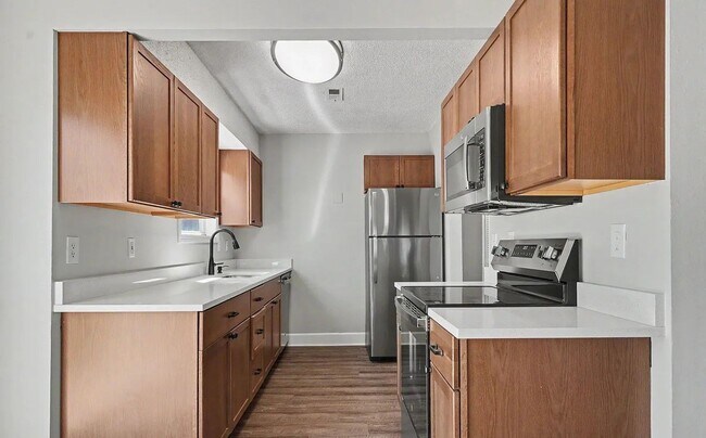Building Photo - 2527 Morningside Dr