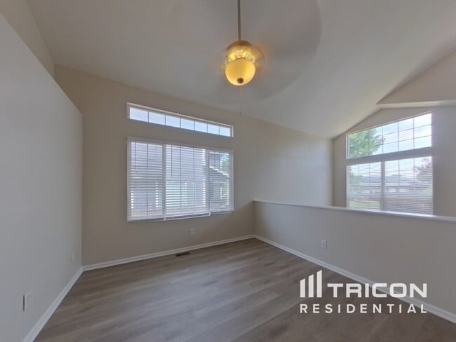 Building Photo - 14406 E Elk Pl