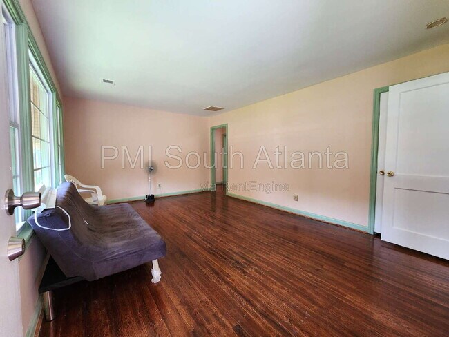 Foto del edificio - 2480 Spring Garden Dr SW