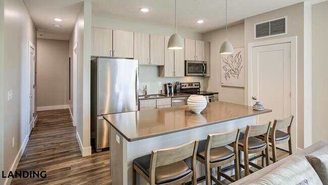 Foto del edificio - 1000 Island Breeze St