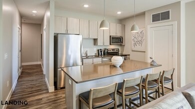 Building Photo - 5657 W Barn Rd