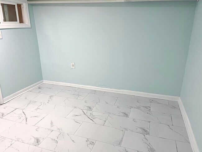 Foto del edificio - 3022 Warder St NW