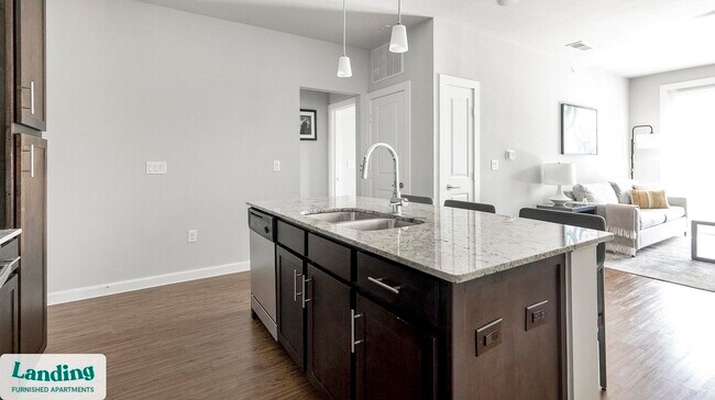 Foto del edificio - 4300 Cromwell Dr