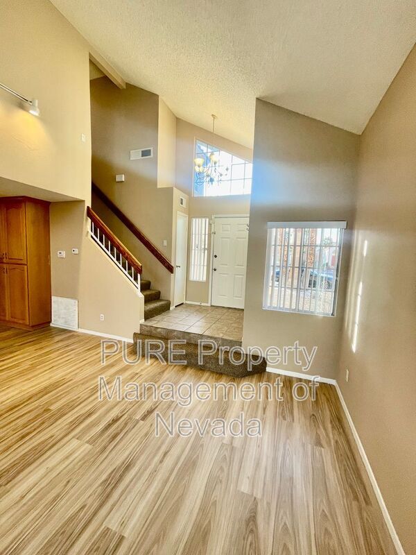 Foto del edificio - 2704 Kennington Cir