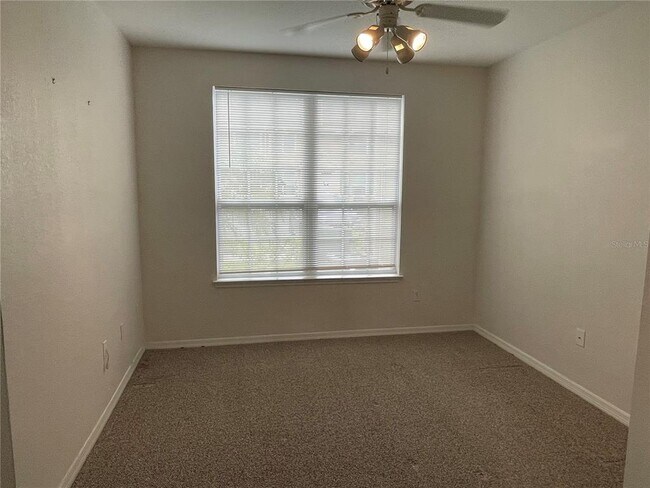 Foto del edificio - 5500 Rosehill Rd