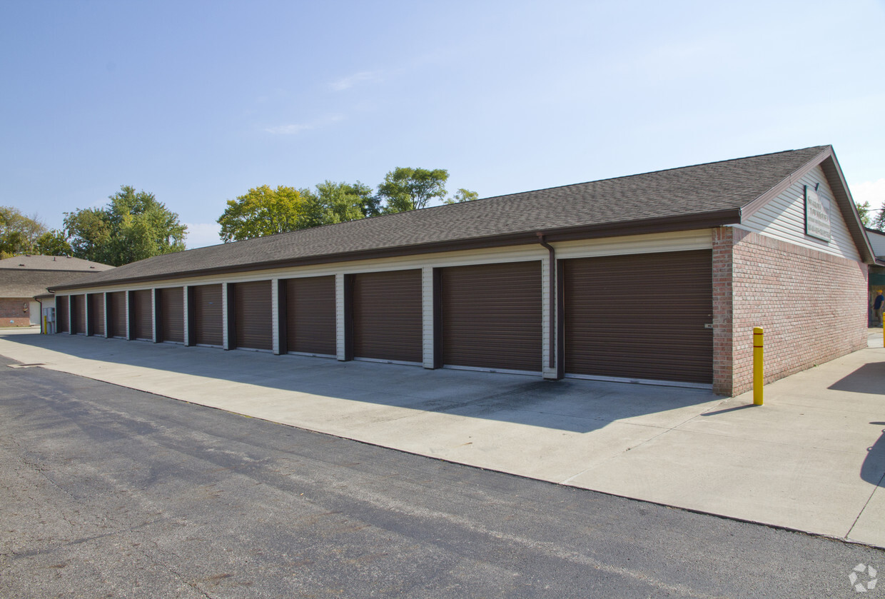 Foto del edificio - Sharon Court Townhomes