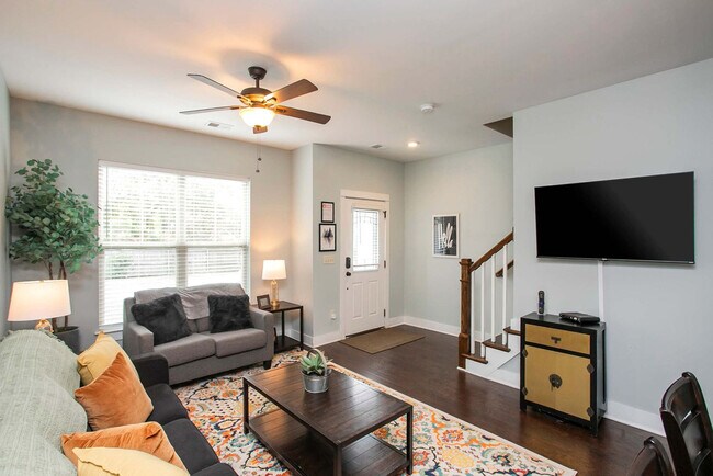 Foto del edificio - 1106B Stratford Ave