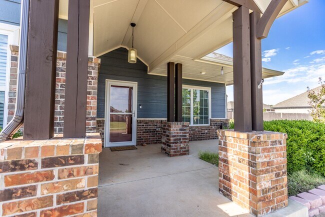 Foto del edificio - Single Family Home