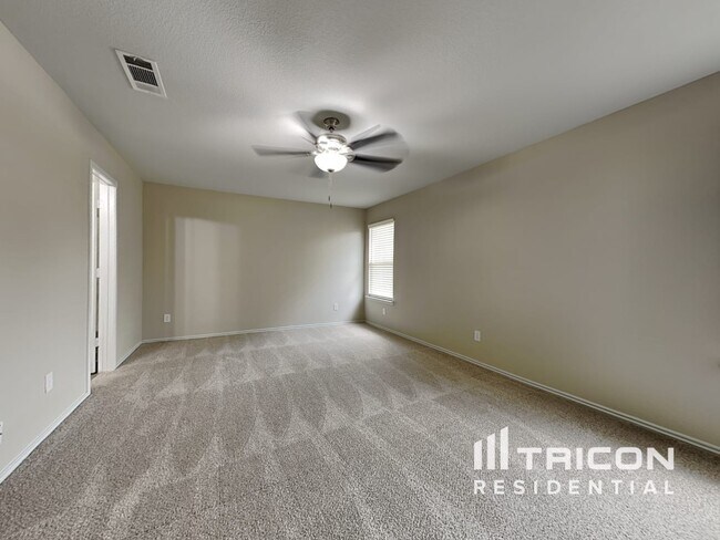 Building Photo - 5423 Sabine Lane Grand Prairie TX