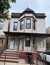 Building Photo - 227 48th St