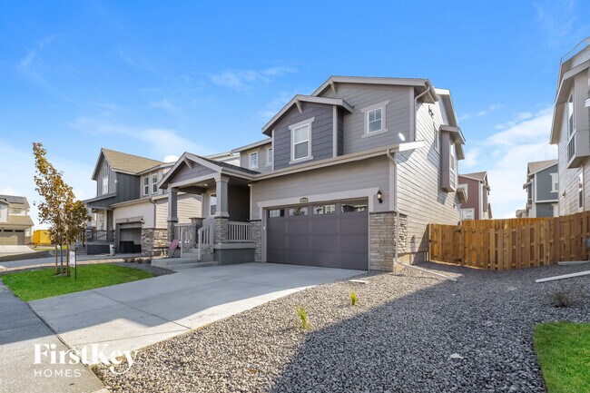 Building Photo - 10994 Uvalda St