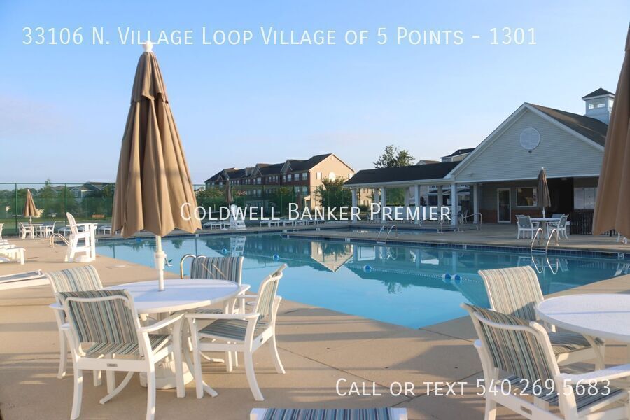 Foto del edificio - 33106 N Village Loop