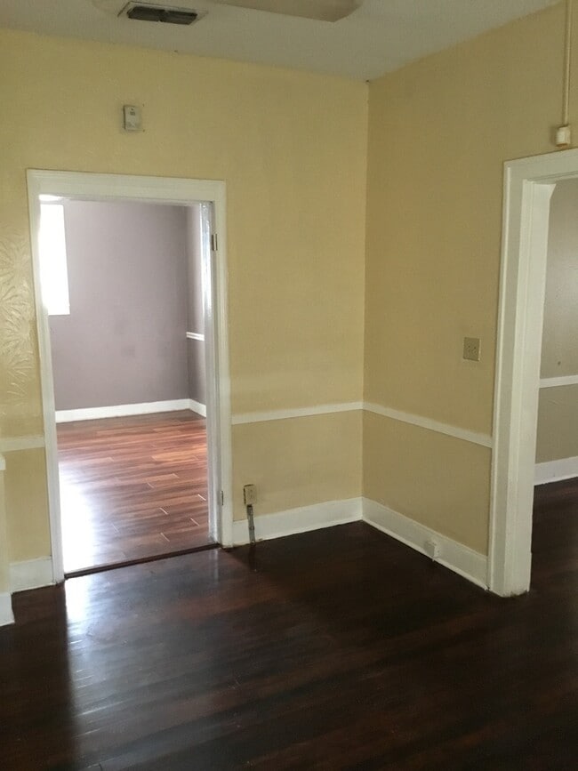 Building Photo - 2653 Malcolm-