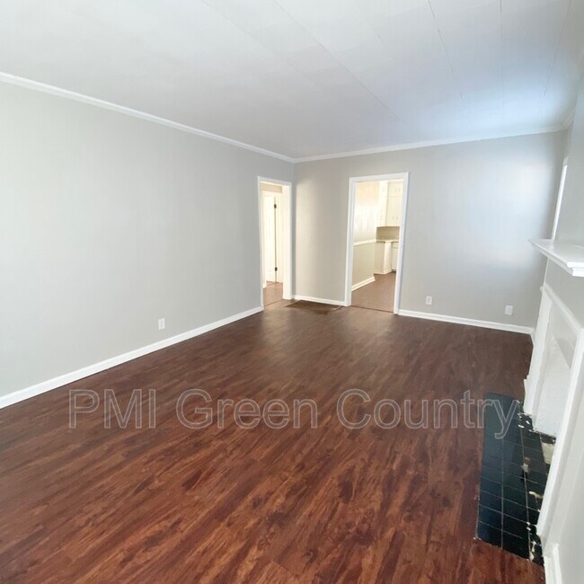 Foto del edificio - 342 E Woodrow St