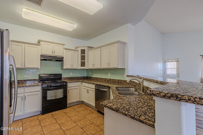 Foto del edificio - 14057 Tower Point Way
