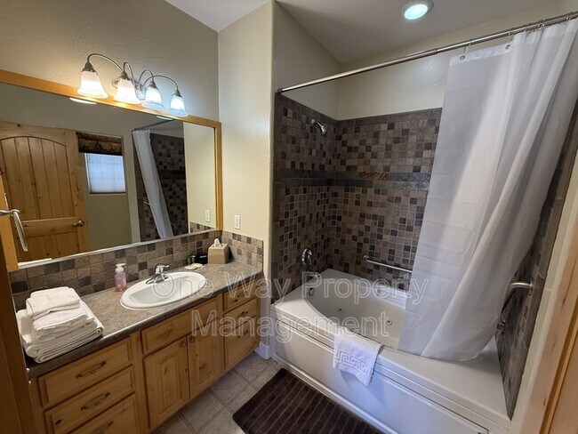 Foto del edificio - 5775 W 29th St