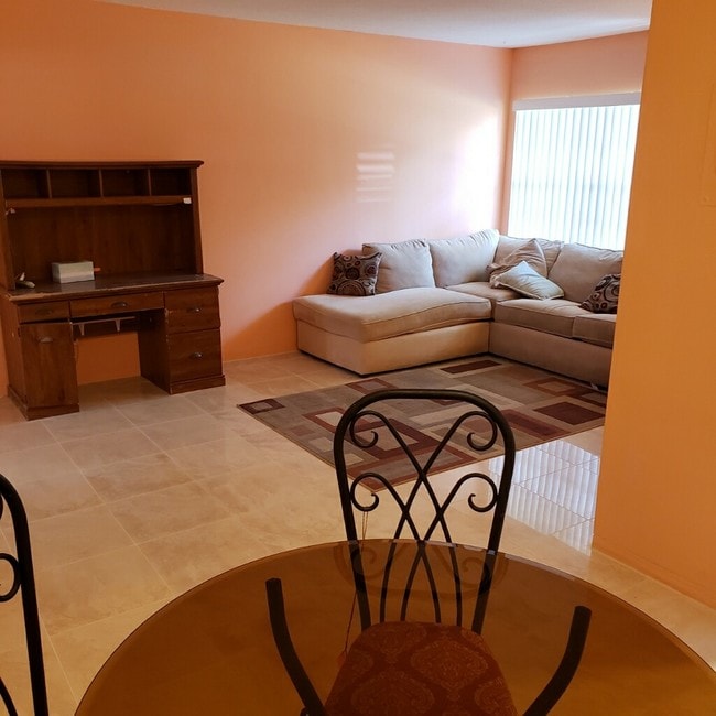 1420 Atlantic Shores Blvd Unit 134, Hallandale Beach, FL 33009