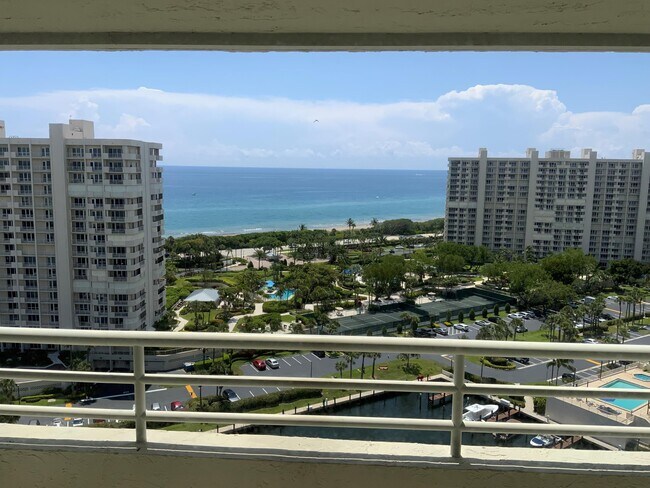 Building Photo - 4201 N Ocean Blvd