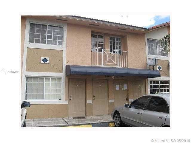 Foto del edificio - 10285 NW 80th Ct