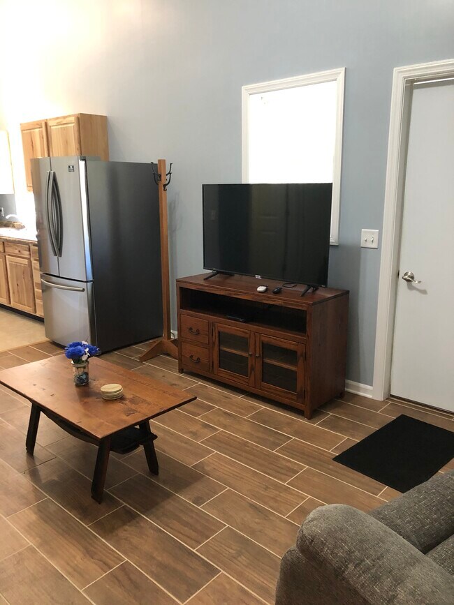 Living room - 15784 Wing Rd