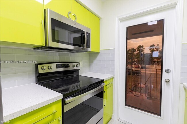 Building Photo - 1 br, 1 bath House - 1816 McKinley St Apt 9