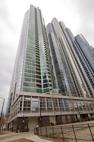 Primary Photo - 1201 S Prairie Ave
