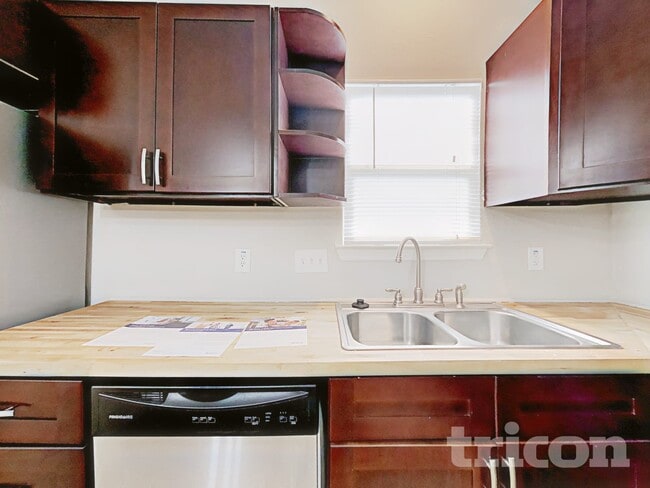 Building Photo - 21223 Cherry Canyon Ln