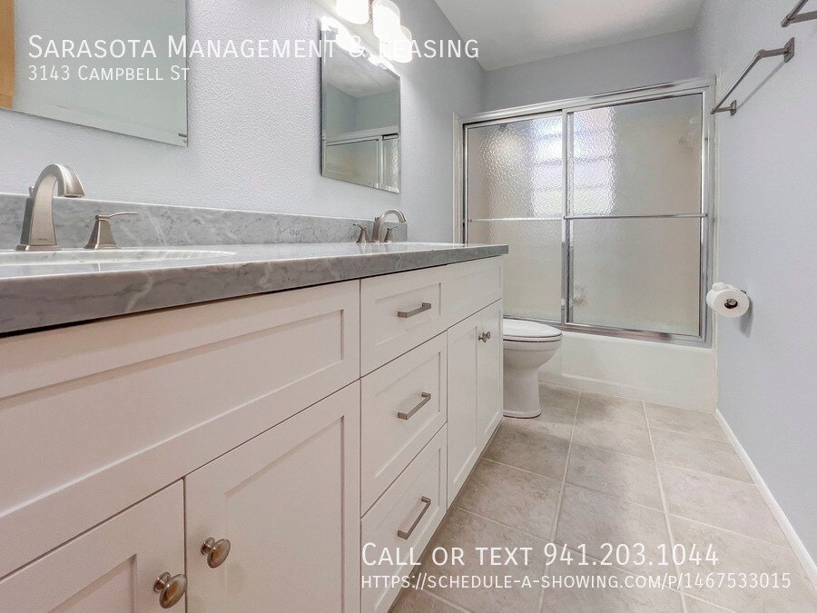 Building Photo - Charming 3 Bed 2 Bath Home with 1 Car Garage!