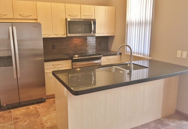 Foto del edificio - CONDO - VOC - ENERGY EFFICIENT & SUSTAINABLE DESIGN