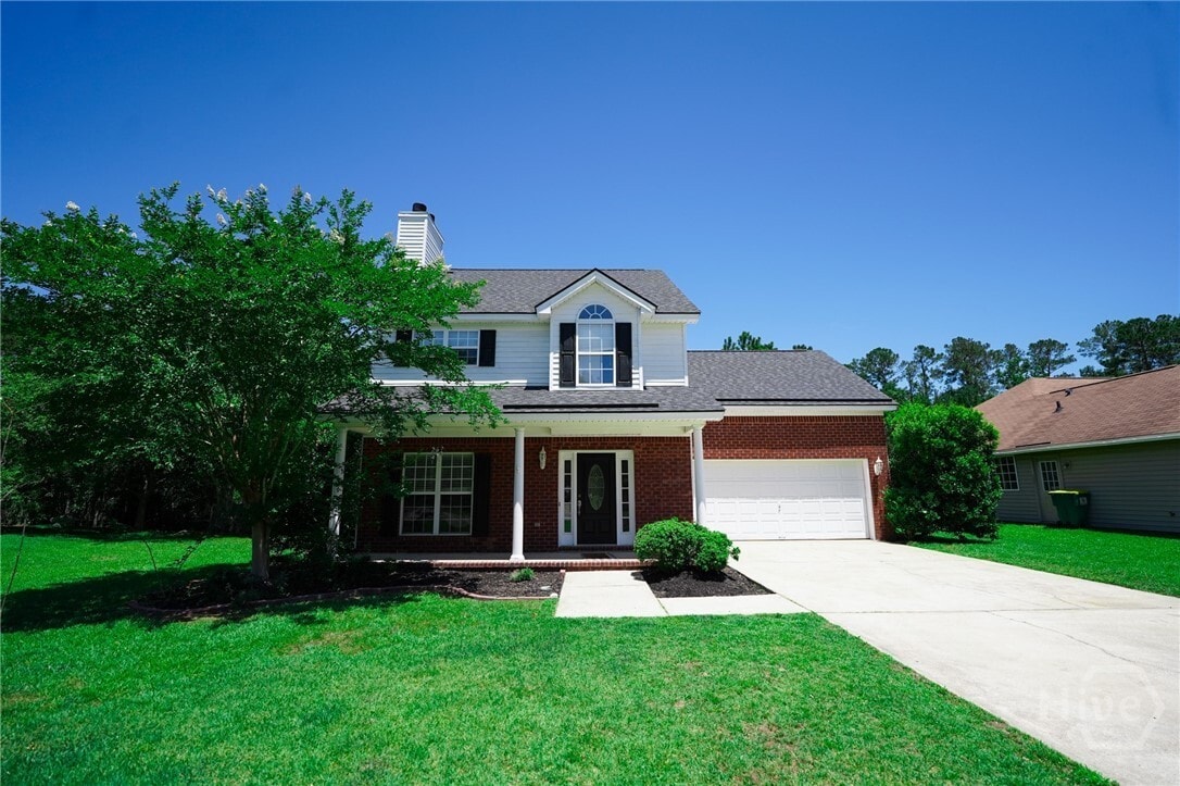 Primary Photo - 248 Silver Brook Cir