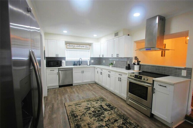 Foto del edificio - 6602 N 9th St