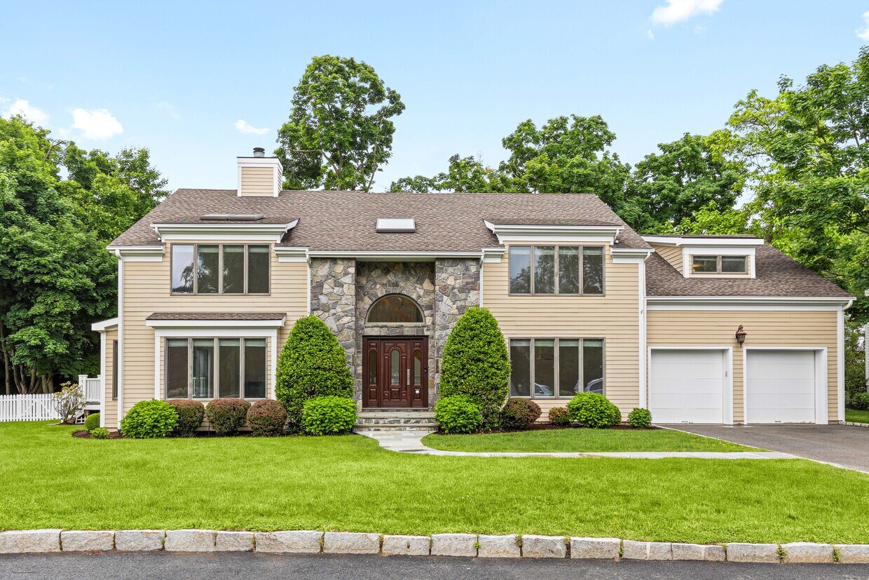 Foto principal - 52 Walker Ave
