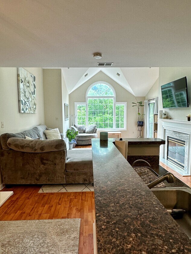 Living Room - 20406 Shore Harbour Dr