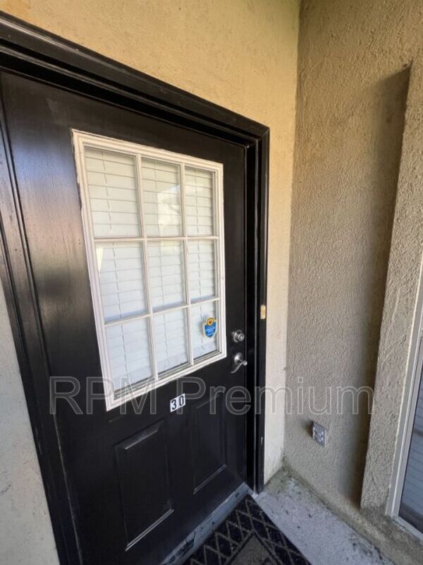 Foto del edificio - 4000 Mchugh Rd