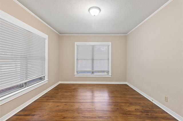 Building Photo - 121 Harmonson